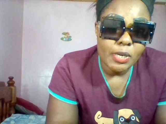 Cynthiarothrock5 webcam