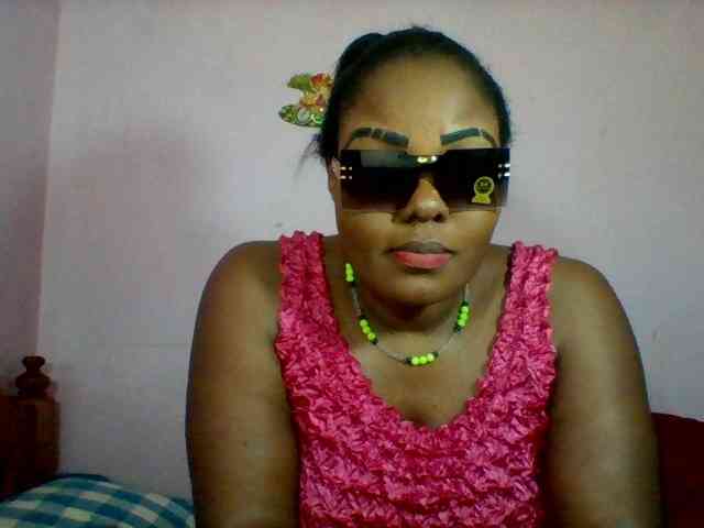 Cynthiarothrock5 webcam