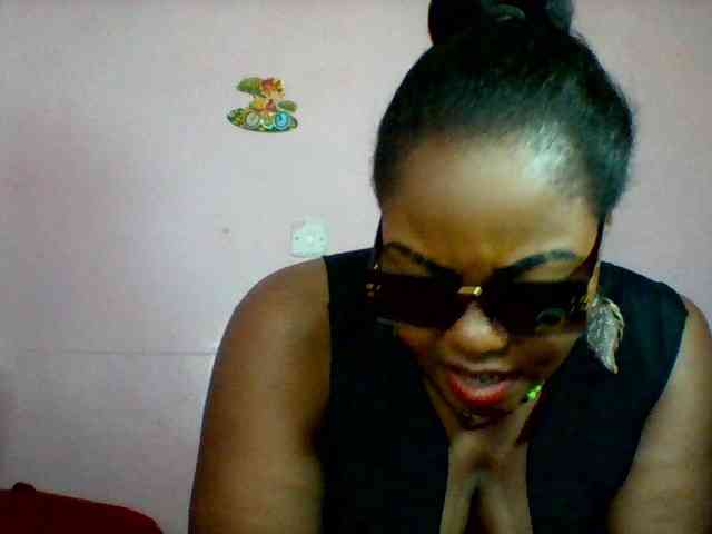 Cynthiarothrock5 webcam