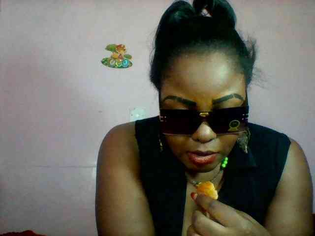 Cynthiarothrock5 webcam