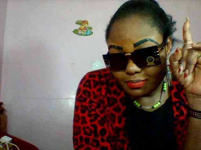 Cynthiarothrock5 webcam