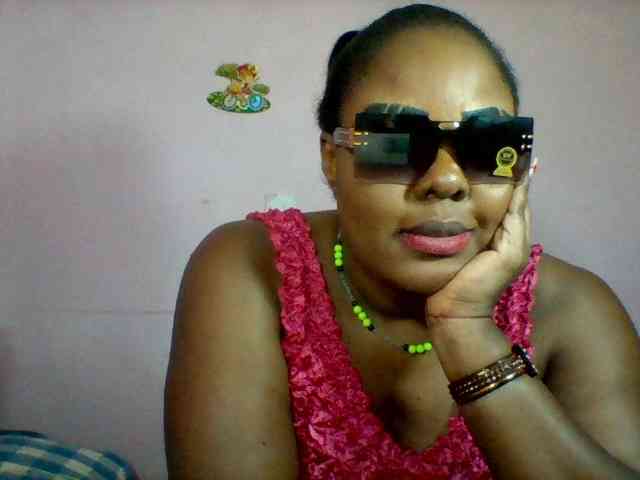 Cynthiarothrock5 webcam