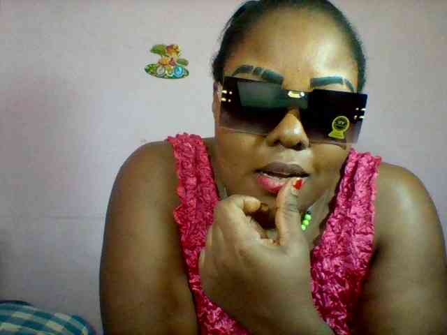 Cynthiarothrock5 webcam