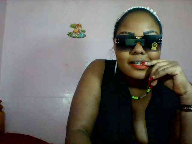 Cynthiarothrock5 webcam