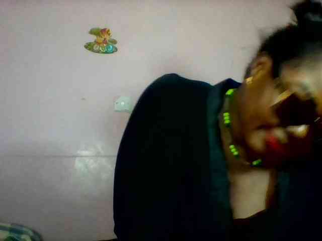 Cynthiarothrock5 webcam