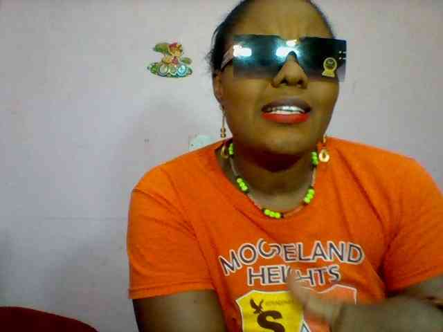 Cynthiarothrock5 webcam