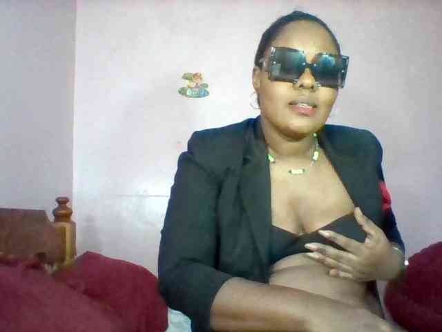 Cynthiarothrock5 webcam