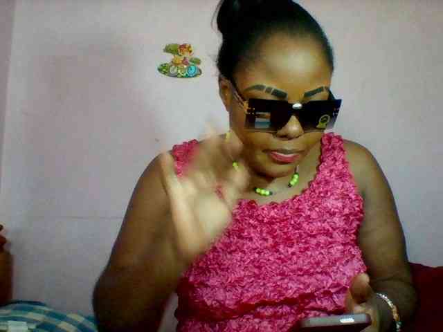 Cynthiarothrock5 webcam