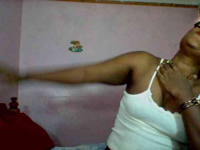 Cynthiarothrock5 webcam