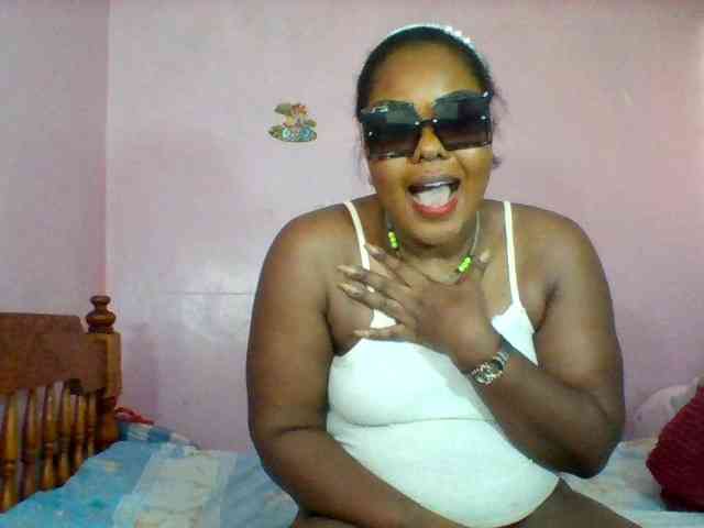 Cynthiarothrock5 webcam