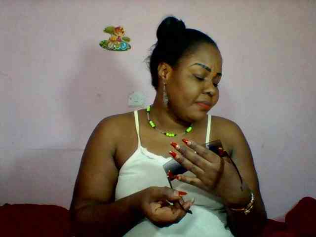 Cynthiarothrock5 webcam