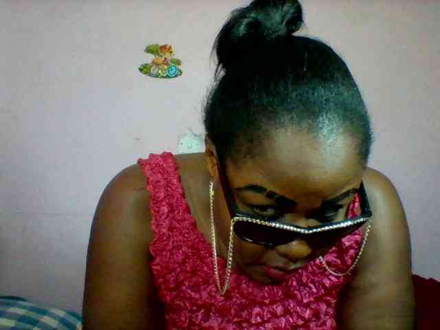 Cynthiarothrock5 webcam
