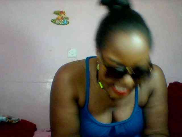 Cynthiarothrock5 webcam