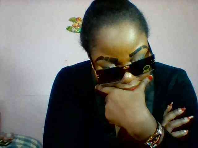 Cynthiarothrock5 webcam
