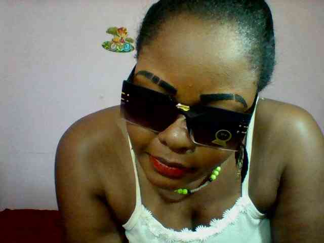 Cynthiarothrock5 webcam