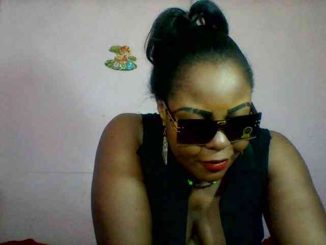 Cynthiarothrock5 webcam