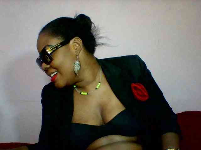 Cynthiarothrock5 webcam