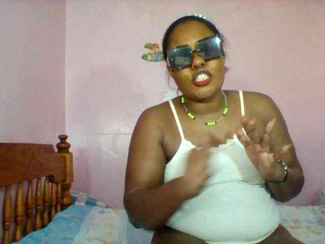 Cynthiarothrock5 webcam