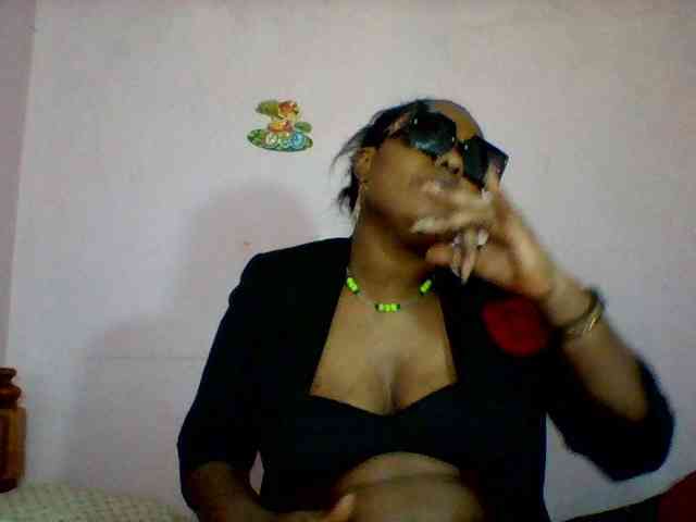 Cynthiarothrock5 webcam