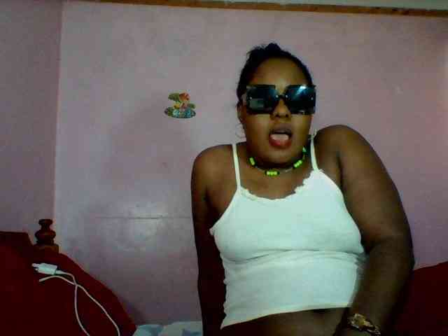 Cynthiarothrock5 webcam