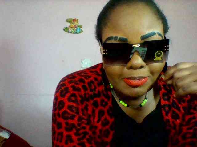Cynthiarothrock5 webcam
