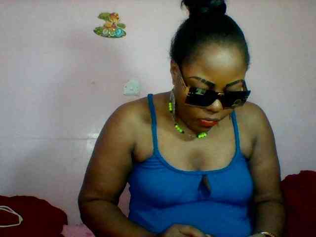 Cynthiarothrock5 webcam