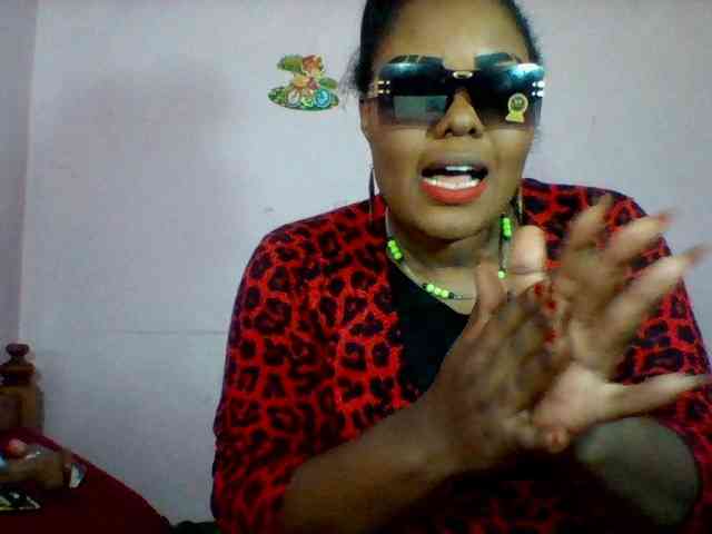 Cynthiarothrock5 webcam