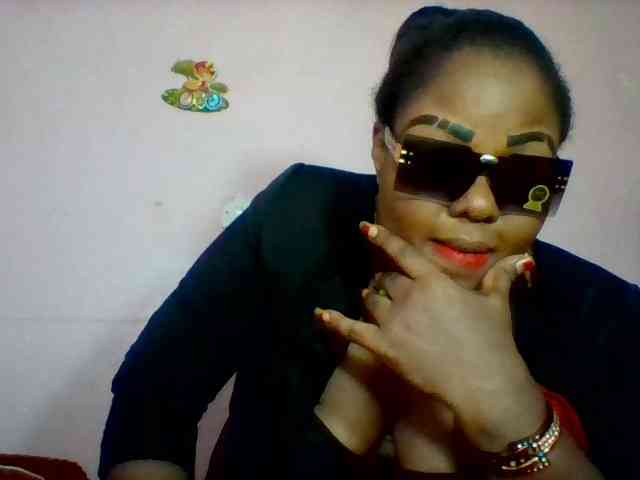 Cynthiarothrock5 webcam