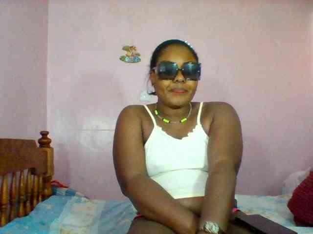 Cynthiarothrock5 webcam