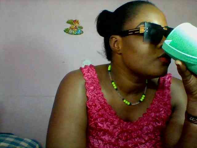 Cynthiarothrock5 webcam