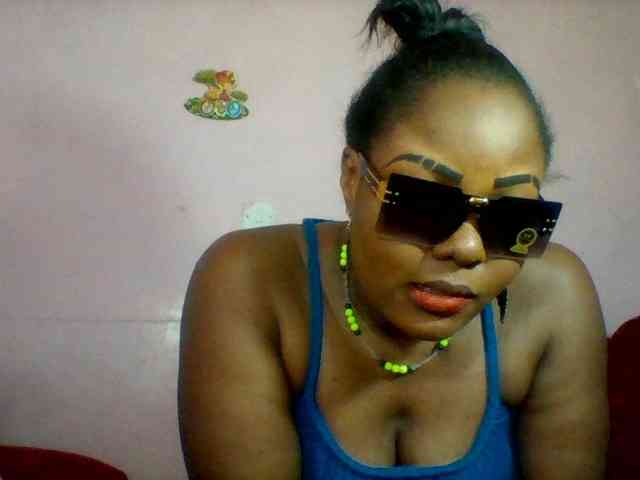 Cynthiarothrock5 webcam