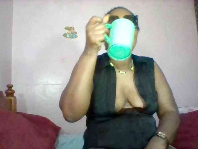Cynthiarothrock5 webcam