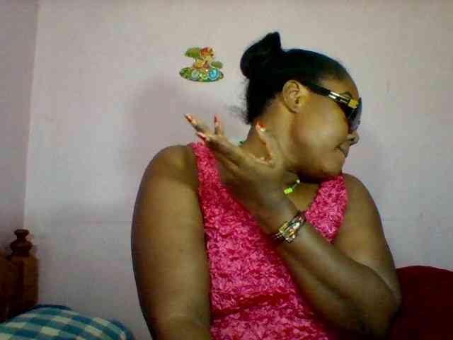 Cynthiarothrock5 webcam