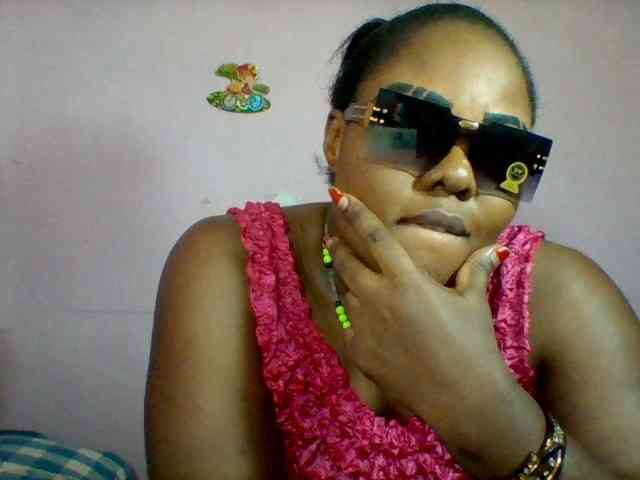 Cynthiarothrock5 webcam