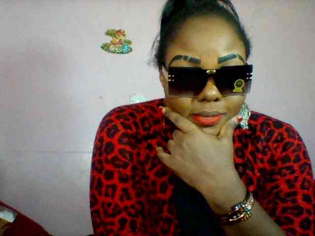 Cynthiarothrock5 webcam