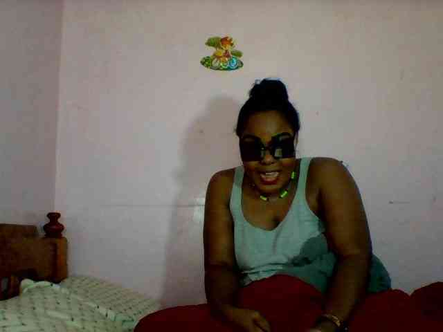 Cynthiarothrock5 webcam