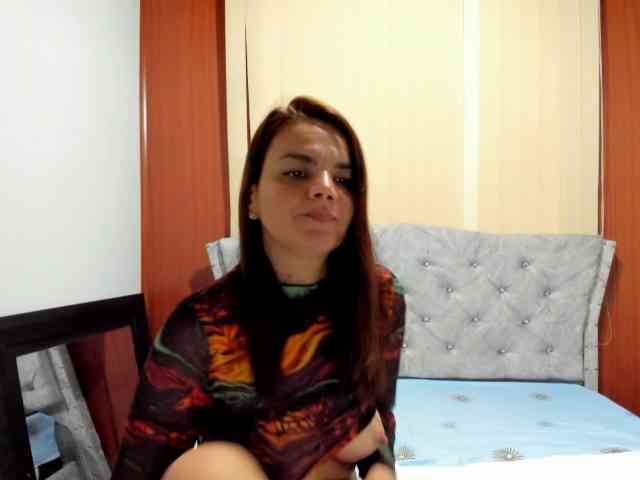 Valymoon-69 webcam