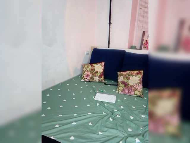 ninimimi5555's BongaCams show and profile