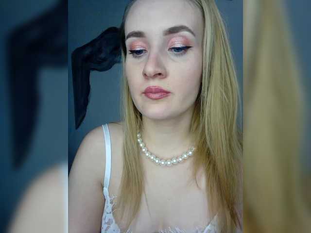 ninimimi5555's BongaCams show and profile