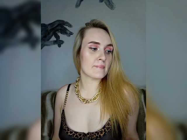 ninimimi5555's BongaCams show and profile