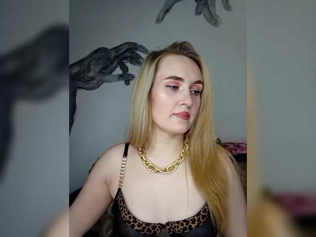 ninimimi5555's BongaCams show and profile