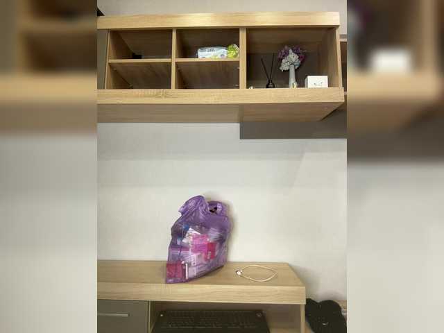 ninimimi5555's BongaCams show and profile