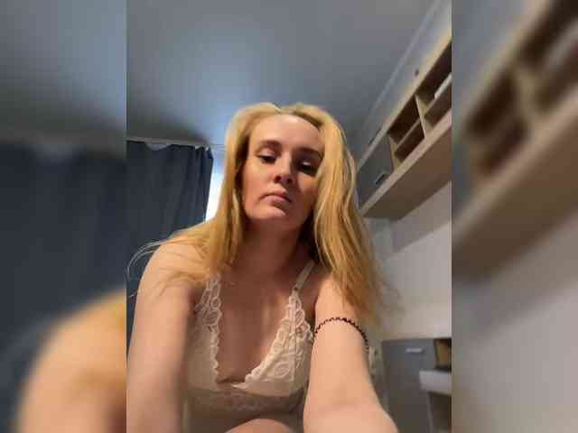 Mari_Kari webcam
