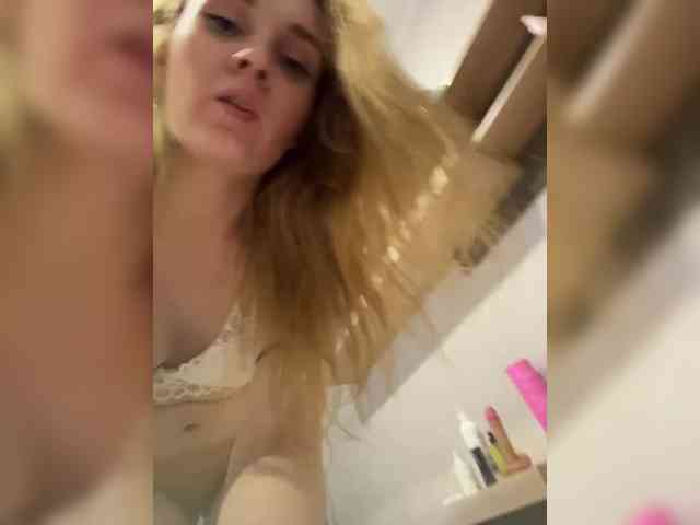 Mari_Kari webcam
