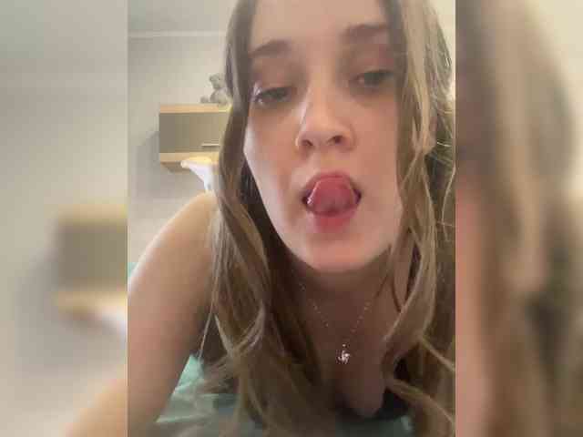 Mary_555 webcam