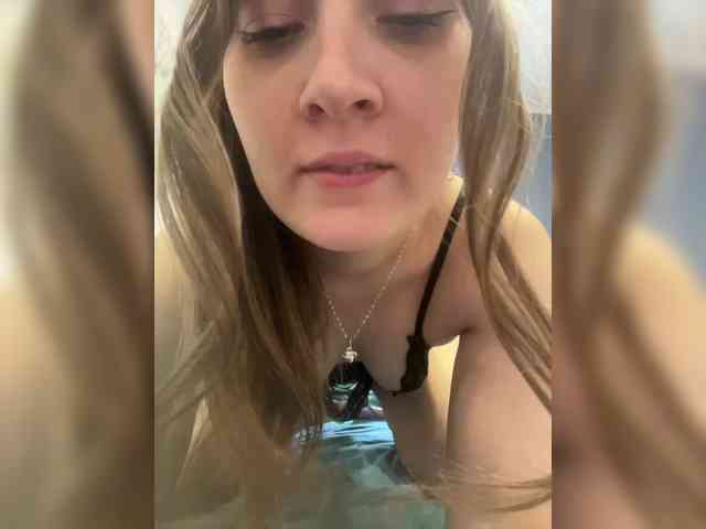Mary_555 webcam