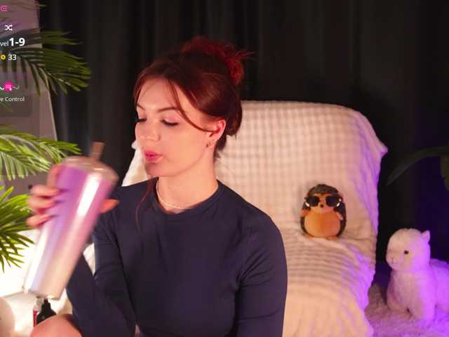 Bannanaa's BongaCams show and profile