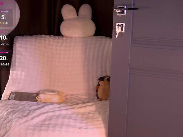 Bannanaa's BongaCams show and profile