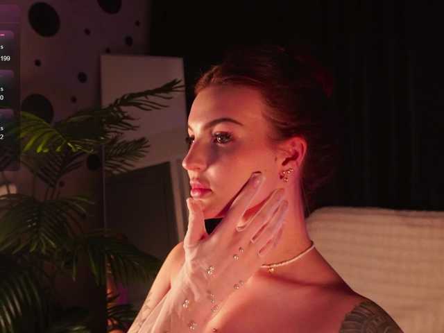 Bannanaa's BongaCams show and profile