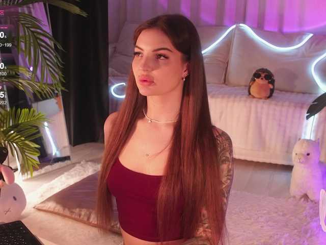 Bannanaa's BongaCams show and profile